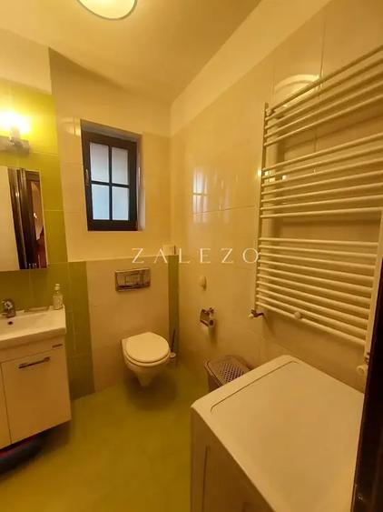 Apartament cu 2 camere semidecomandat, mobilat în Mehala
