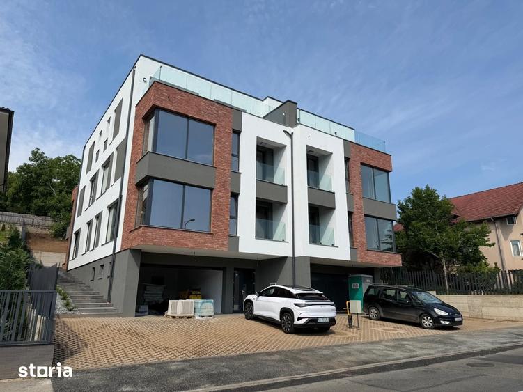 Spațiu comercial, de 221 mp, în Mărăști