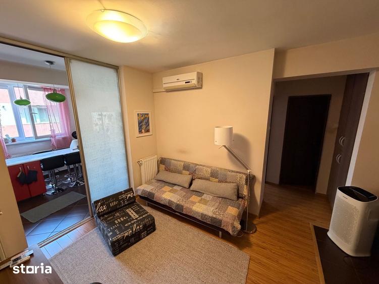 Apartament cu 3 camere în Tolstoi