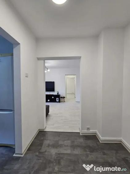 Apartament cu 2 camere semidecomandat în Drumul Taberei