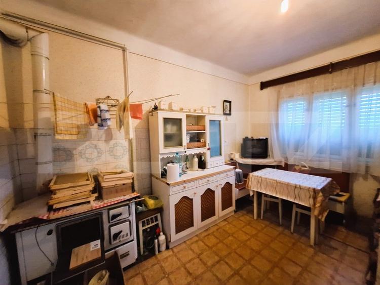 Casă individuală cu 3 camere cu Canalizare în Tureni