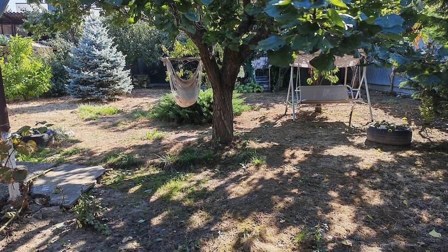 Casă cu Teren 472 Mp în Central
