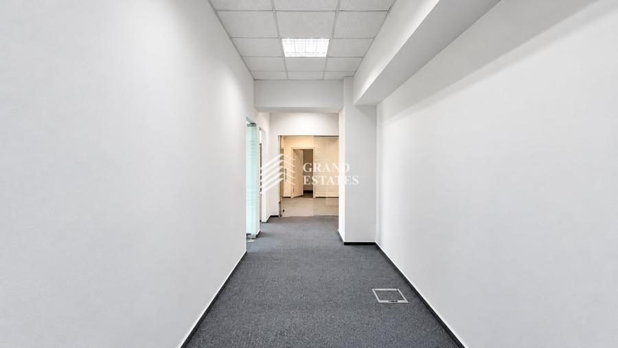 Birou, de 120 mp, în Otopeni