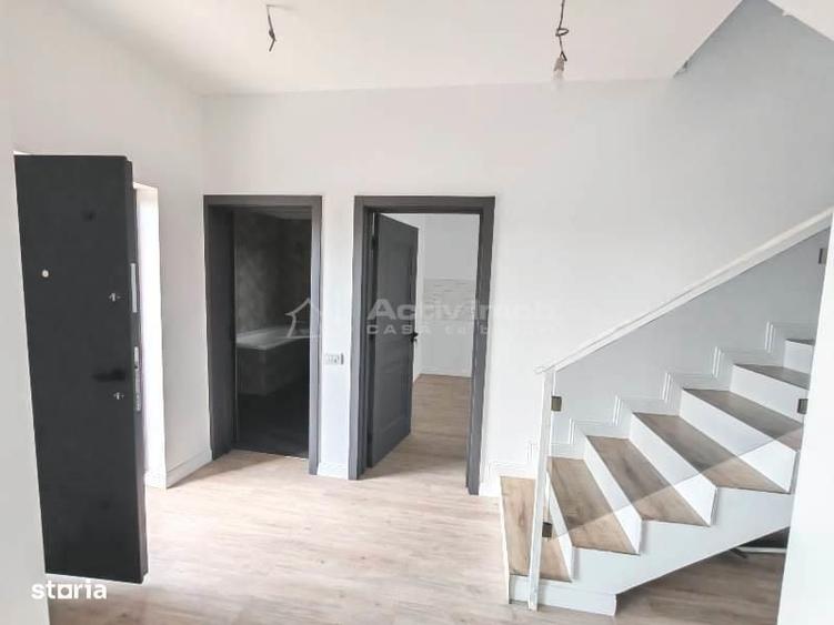 Casă cu 4 camere în Central