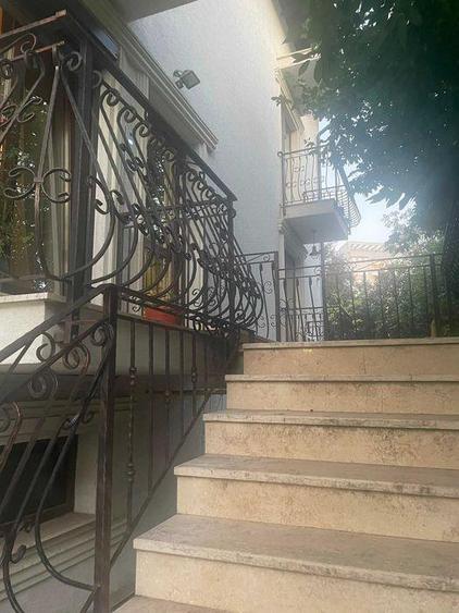 Apartament cu 2 camere decomandat în Palat