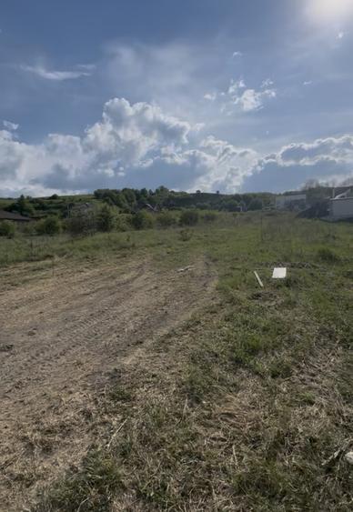 Teren Construcții intravilan de 1500 mp, în Chinteni