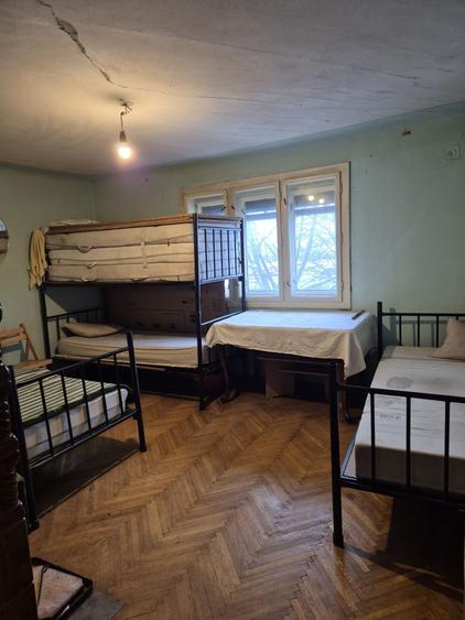 Casă cu 3 camere în Florești