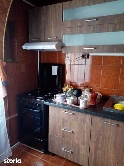Apartament cu 3 camere decomandat în Noua