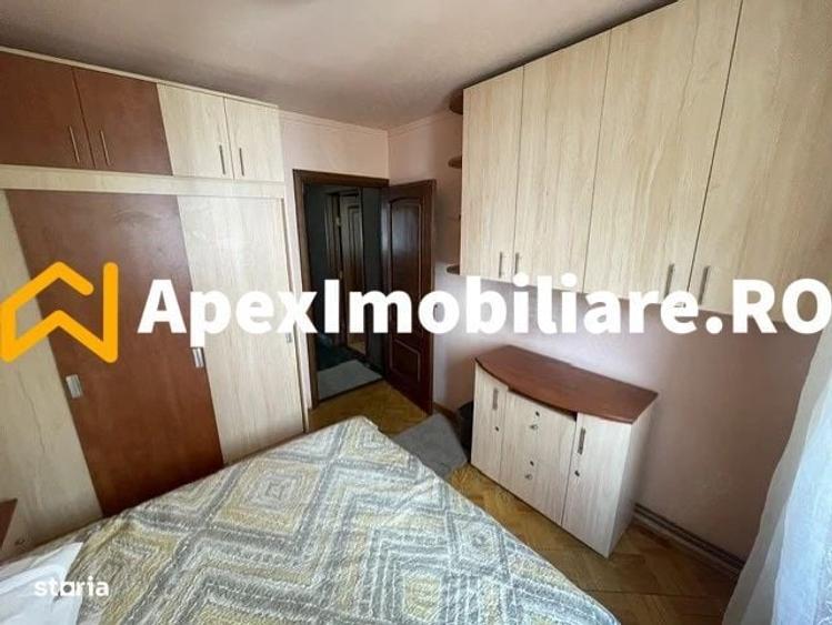 Apartament cu 3 camere decomandat în Militari