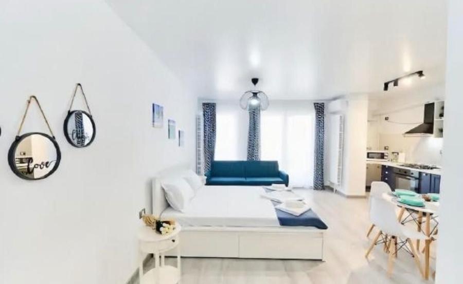 Inchiriez studio pe termen de iarna mamaia nord - 4