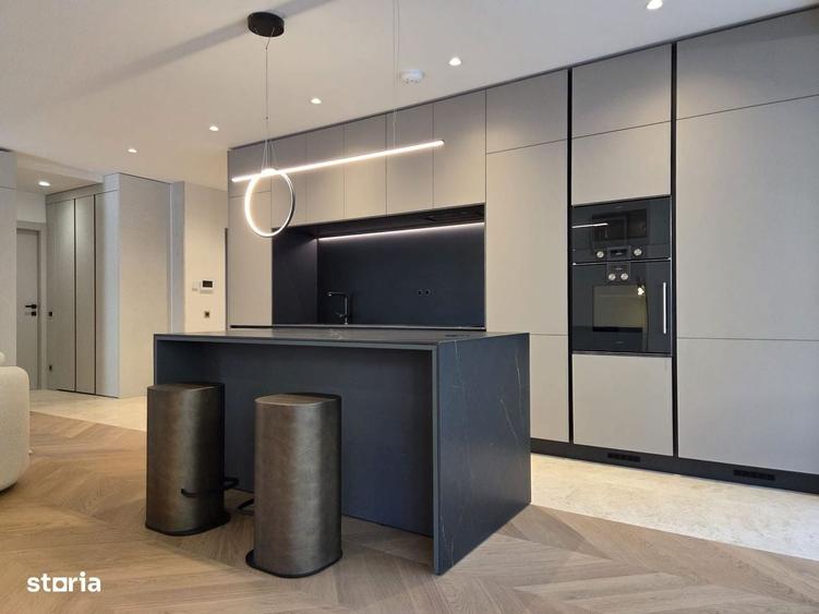 Apartament cu 4 camere în Central