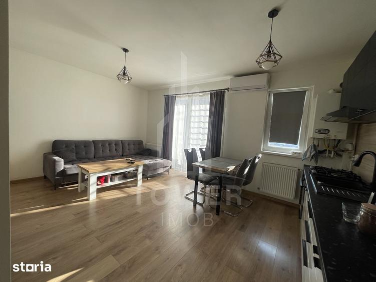 Apartament cu 3 camere decomandat în Turnișor