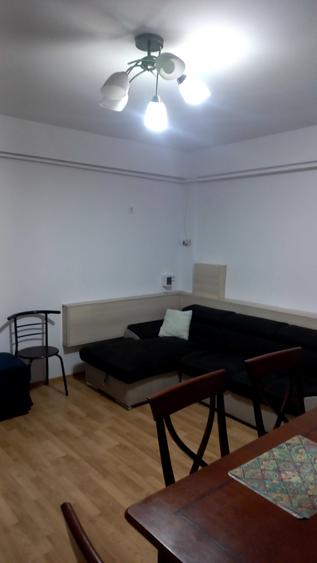 Apartament cu 2 camere semidecomandat în Găvana