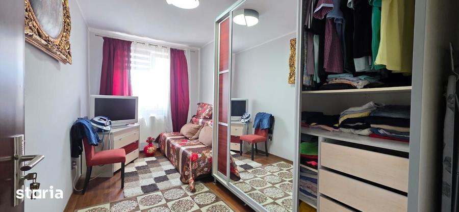 Apartament cu 4 camere în Far