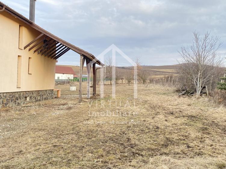 Casă individuală cu 4 camere cu Canalizare în Hamba
