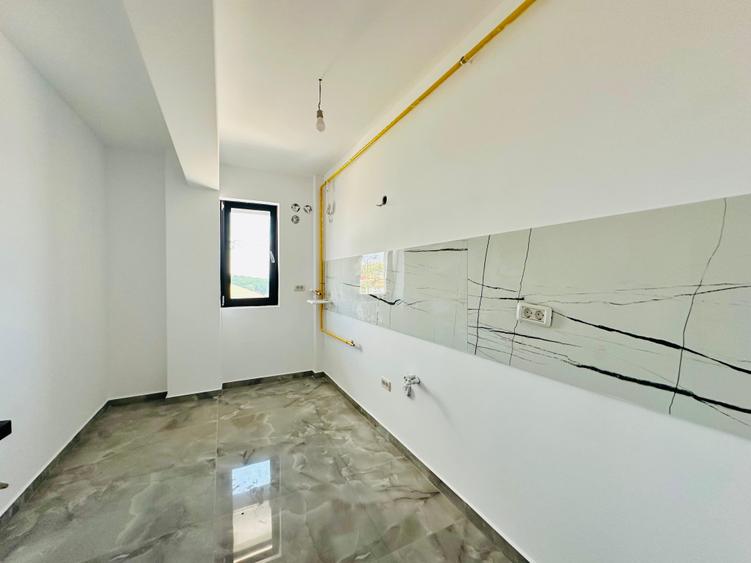 Apartament cu 2 camere decomandat în Semicentral