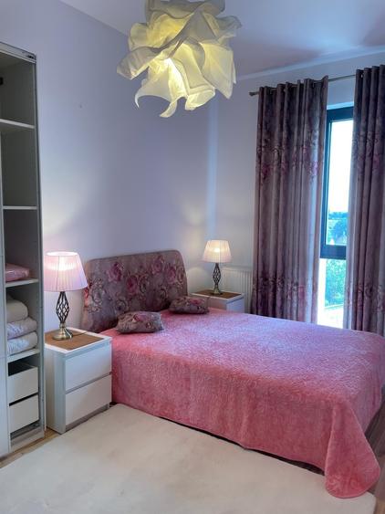 Apartament cu 2 camere decomandat, mobilat în Parcul Carol