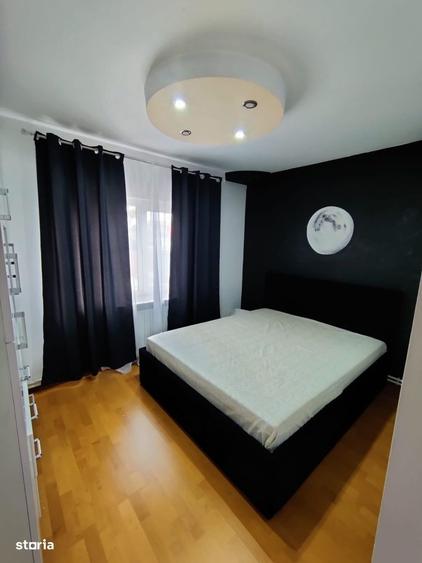Casă cu 3 camere decomandat în Limanu