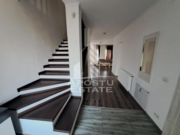 Duplex cu 4 camere cu Canalizare în Dumbrăvița