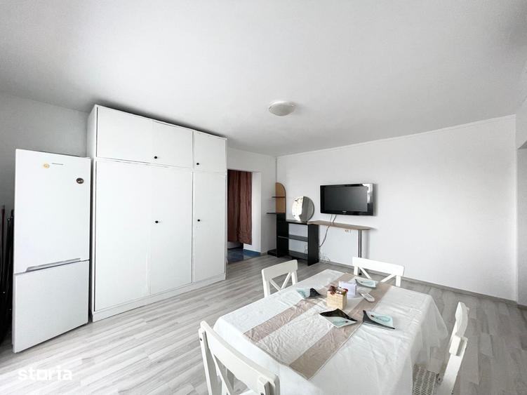Apartament cu 3 camere semidecomandat în Ciarda Roșie