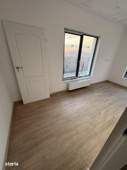 Case Clinceni 3 camere si 2 bai la un super pre? - 1