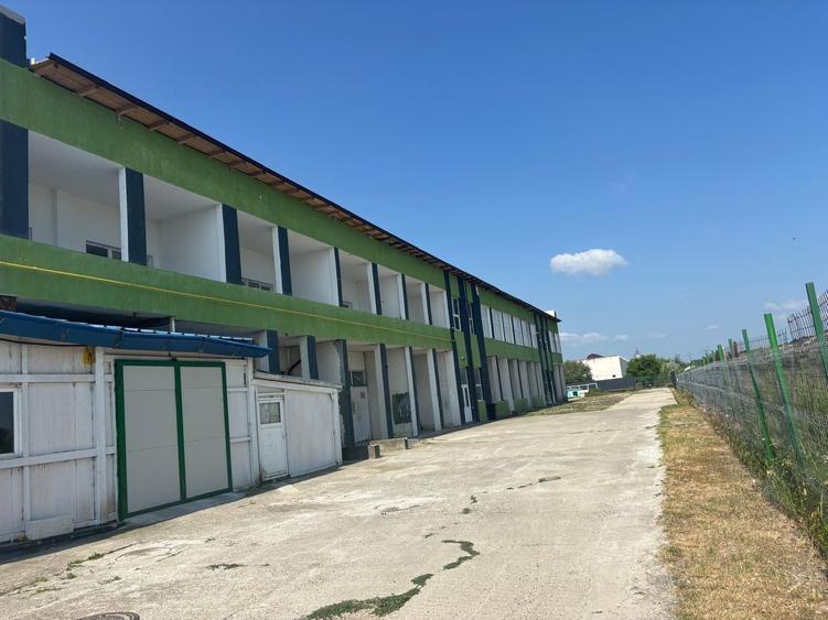 Spațiu comercial, de 1,386 mp, în Exterior Vest