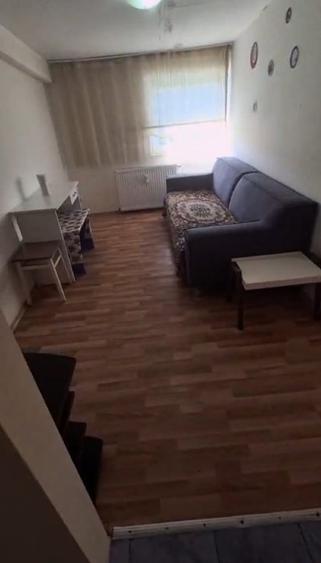 Apartament cu 2 camere semidecomandat în Gara