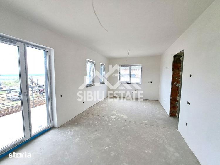 Casă cu 4 camere cu Teren 300 Mp în Central