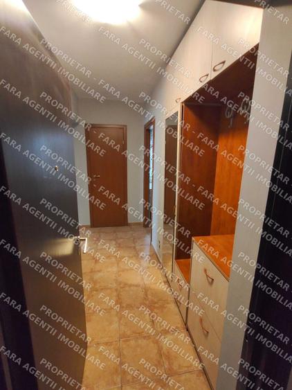 Apartament cu 3 camere decomandat în Drumul Taberei
