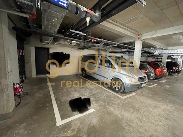 Casă individuală cu 6 camere cu Canalizare în Pipera