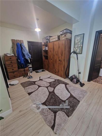 Apartament cu 2 camere decomandat, mobilat în Hlincea