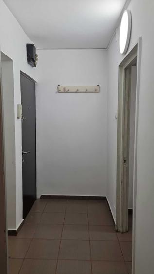 Garsonieră decomandată în Ștrand