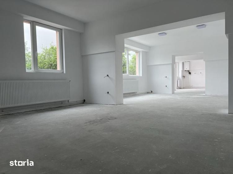 Apartament cu 4 camere în Giulești
