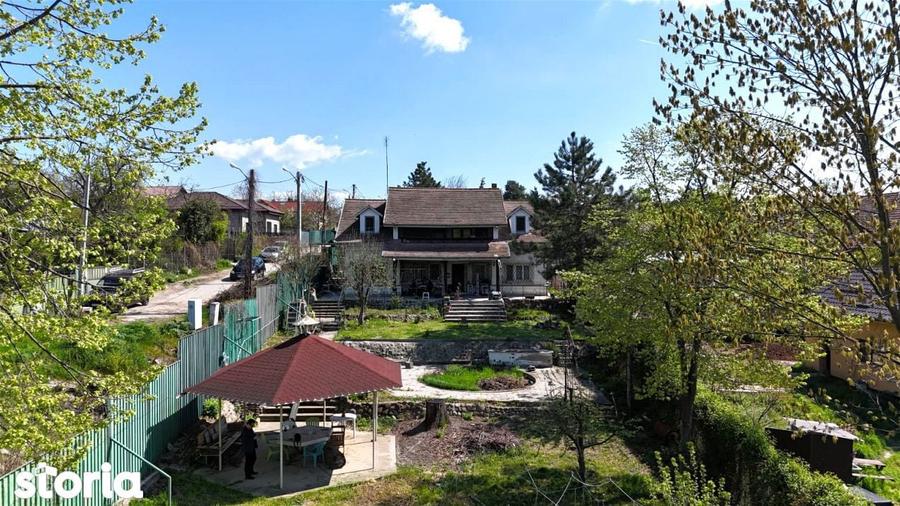 Casă cu 6 camere cu Teren 912 Mp în Brănești