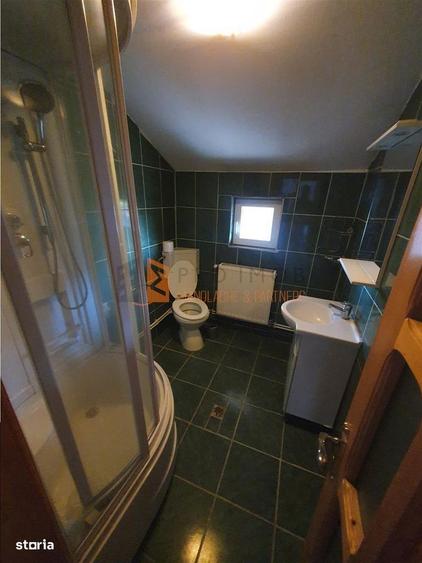 Casă cu 4 camere decomandat în Mihai Viteazu
