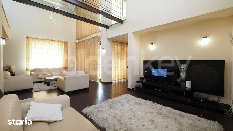 Casă cu 5 camere cu Teren 840 Mp în Central