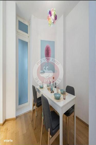 Apartament cu 4 camere decomandat în Centrul Istoric