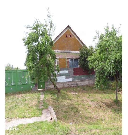 Casă cu 1 camere cu Teren 2486 Mp în Copăcel