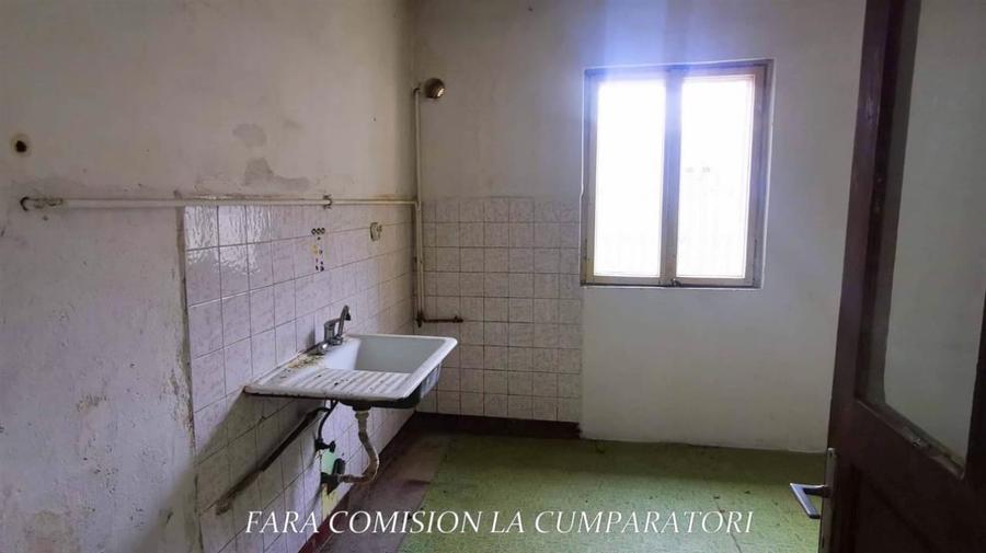 Duplex cu 3 camere cu Canalizare în Vest