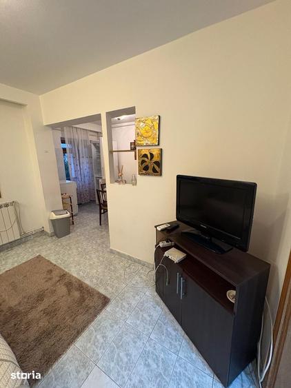 living si 2 dormitoare dec bdul independentei 73mp 3/8 lift 620 eur - 3