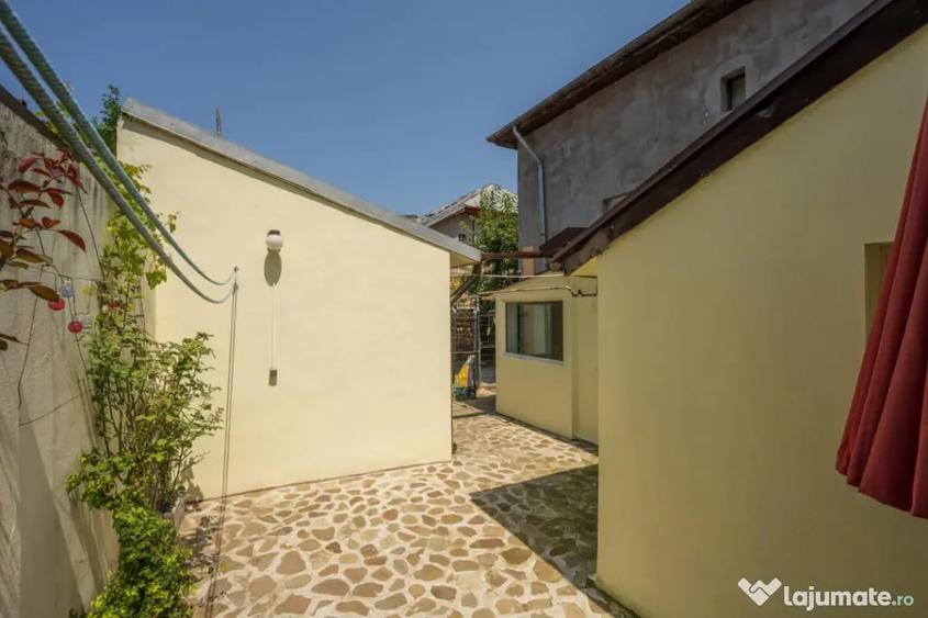 Apartament cu 3 camere decomandat în Unirii