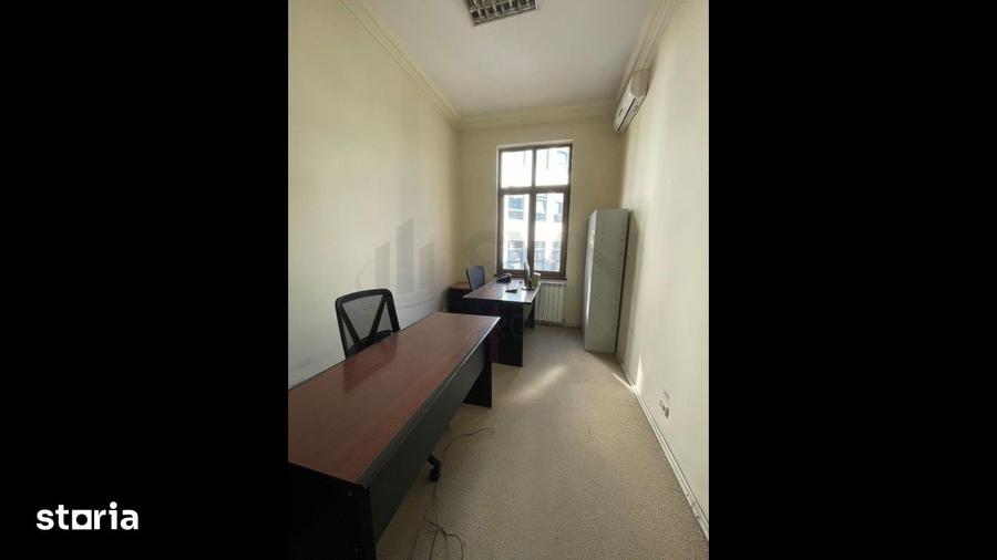 Casă cu Teren 324 Mp în Romană