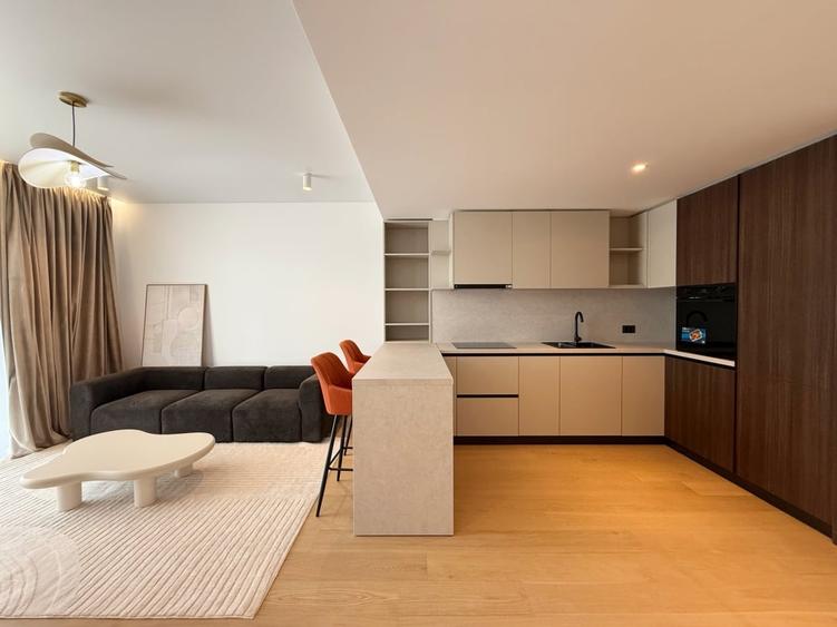 Apartament cu 2 camere semidecomandat în Pipera