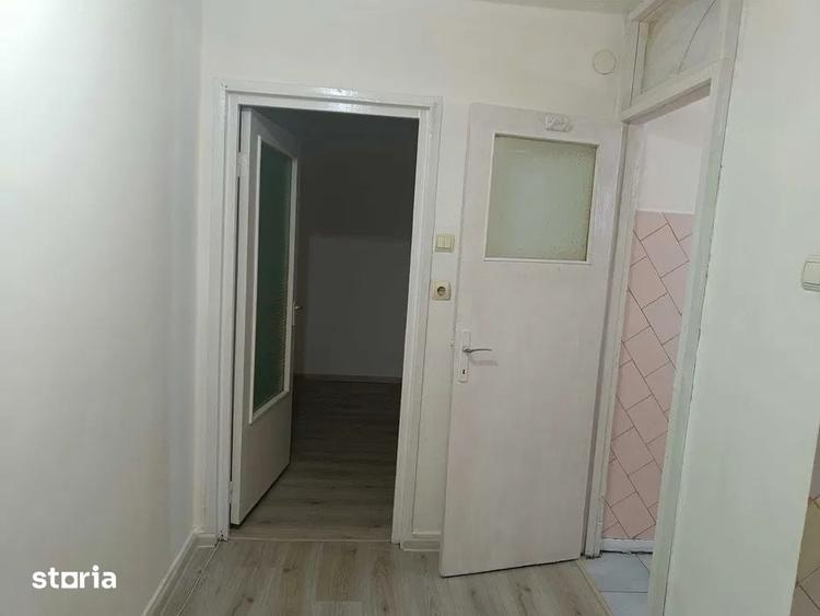 Apartament cu 2 camere nedecomandat în Dâmbu Pietros