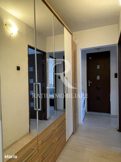 Apartament cu 3 camere în Rogerius