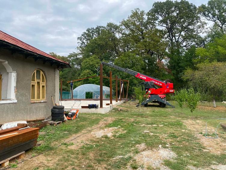 Casă cu 4 camere în Central