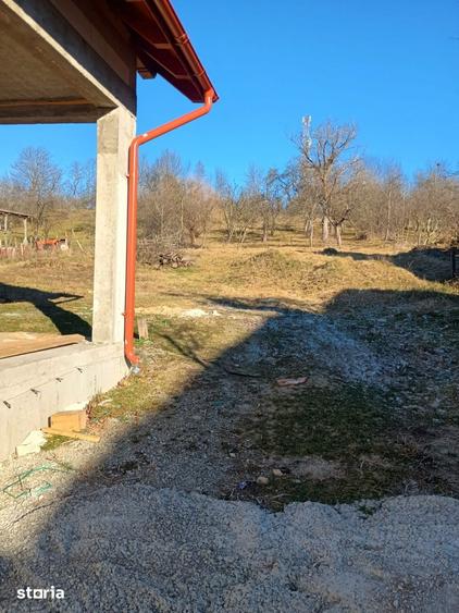 Casă cu 5 camere cu Teren 4200 Mp în Sâncraiu