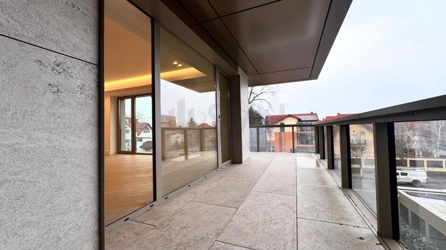 REA1028025 Apartament 3 camere Exclusivist in zona de Nord Finisaje High End - 13