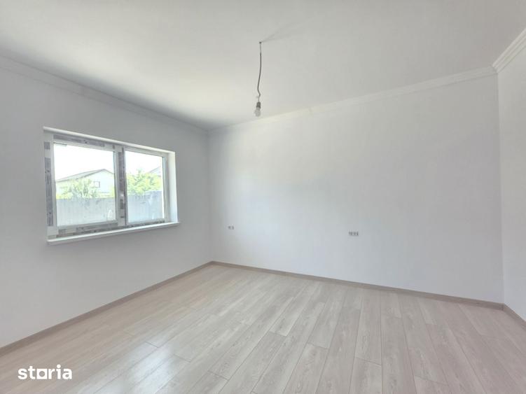 Casa tip duplex cu 4 camere, cartier Izvor, Tarlungeni - 2