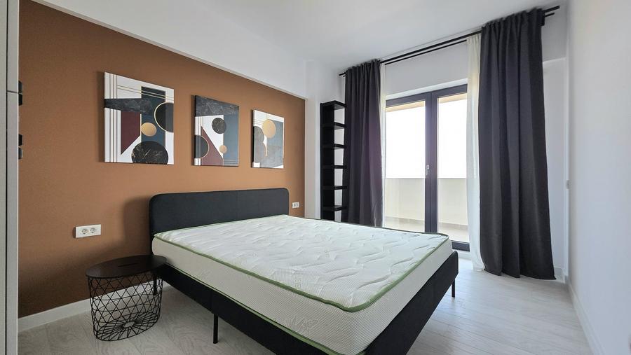 Apartament cu 3 camere, mobilat în Pantelimon
